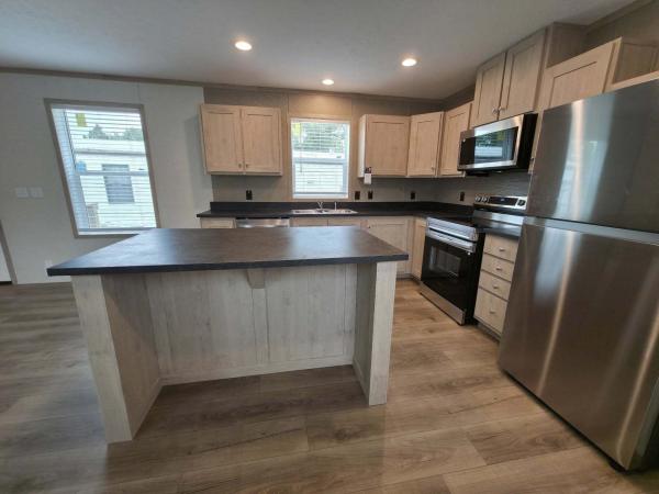 2024 Clayton - Wakarusa Mobile Home