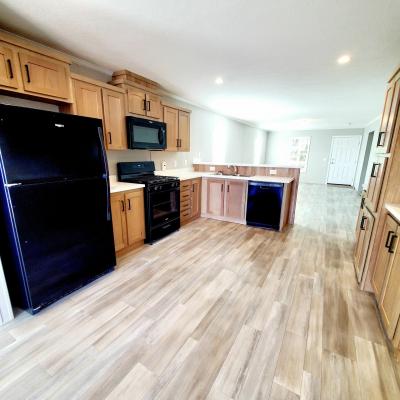 Mobile Home at 9268 Windjammer Dr 1207 Fair Haven, MI 48023
