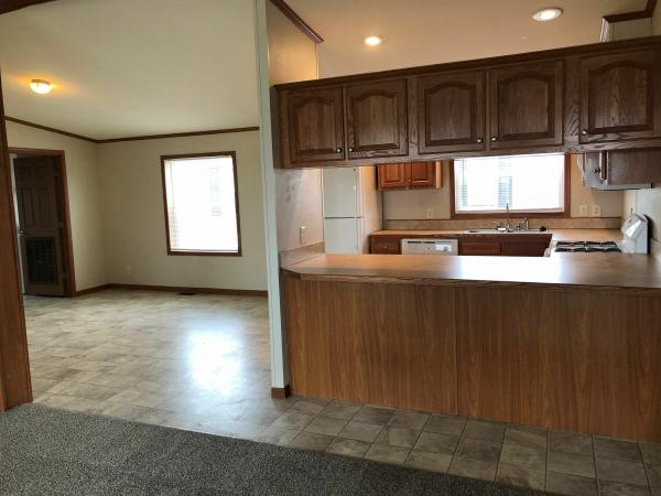 Photo 1 of 2 of home located at 46351 Bordeaux Dr, Site #842 Macomb, MI 48044