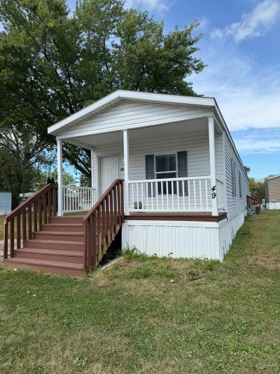 Mobile Home at 407 18th Ave. East, Lot# 49 Milan, IL 61264