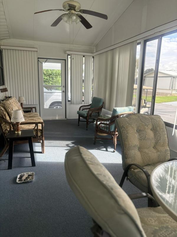 1989 PALM Mobile Home For Sale