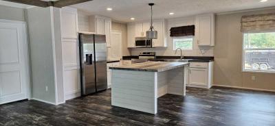 Photo 2 of 14 of home located at 250 Cedar Heights Rd Lot 369 Carrollton, GA 30116