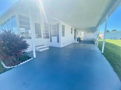 Photo 2 of 16 of home located at 131 Winslow Court Melbourne, FL 32934
