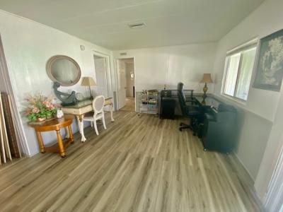 Photo 4 of 16 of home located at 131 Winslow Court Melbourne, FL 32934