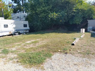 Mobile Home at 4403 Madison Ave-Vacant Lots Indianapolis, IN 46227