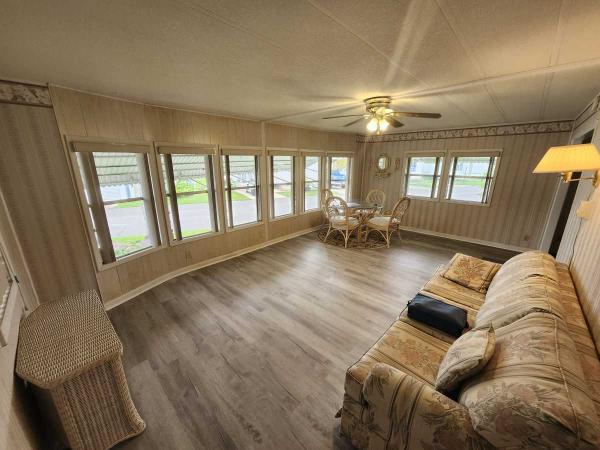1980 Hill Manufactured Home