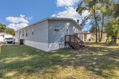 Photo 5 of 35 of home located at 9100 SW 27th Ave Lot D15 Ocala, FL 34476