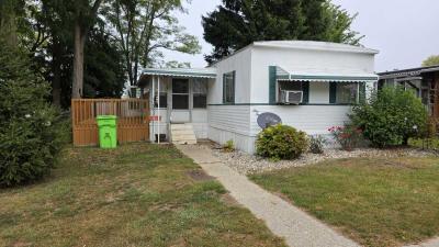Photo 2 of 11 of home located at 190 Ludington Street New Hudson, MI 48165