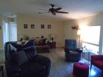Photo 4 of 22 of home located at 3432 State Road 580, Lot #337 Safety Harbor, FL 34695