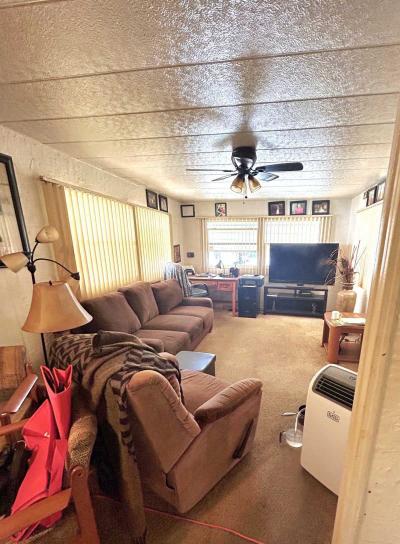 Photo 3 of 14 of home located at 7349 Ulmerton Rd. Largo, FL 33771