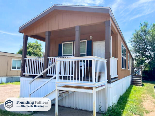 2016  Mobile Home For Sale