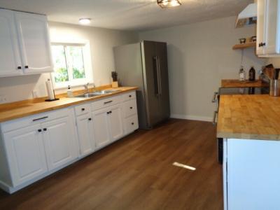 Photo 4 of 13 of home located at 12730 N. Scouler Ave. Portland, OR 97217