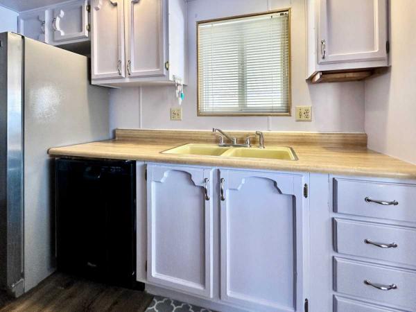 1982 United Mobile Home