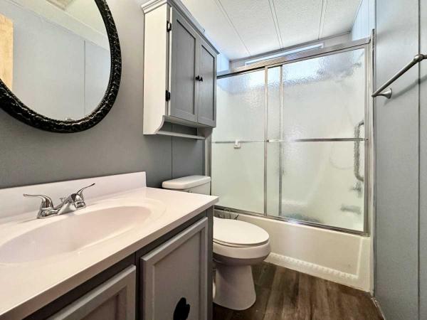 1982 United Mobile Home