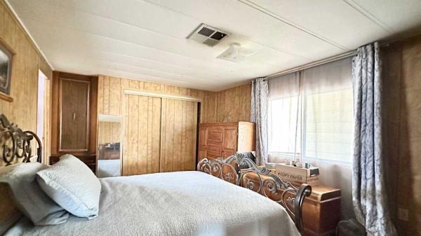 1982 United Mobile Home