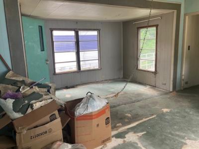 Photo 3 of 8 of home located at 2701 Crystal Lake Road #11 Whitehall, MI 49461