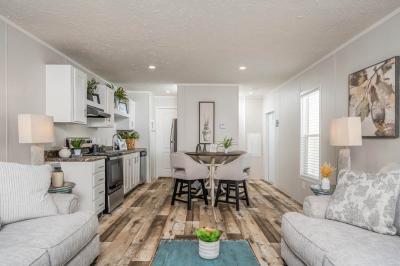 Photo 5 of 10 of home located at 8400 W Oaklawn Rd, Lot 19 Biloxi, MS 39532