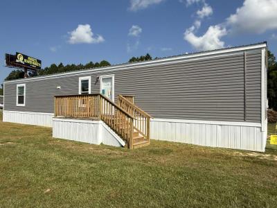 Mobile Home at 8400 W Oaklawn Rd Lot 51 Biloxi, MS 39532