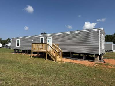 Mobile Home at 8400 W Oaklawn Rd, Lot 48 Biloxi, MS 39532