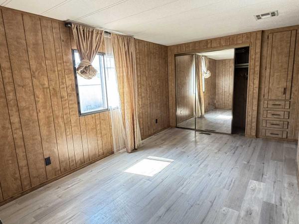 1980 FUQ Manufactured Home