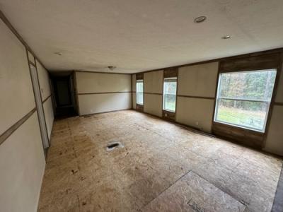 Photo 4 of 11 of home located at 454 Huckleberry Rd Dawson Springs, KY 42408