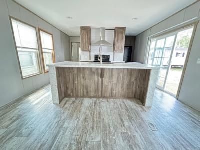 Mobile Home at 6124 County Road 60 Rosharon, TX 77583