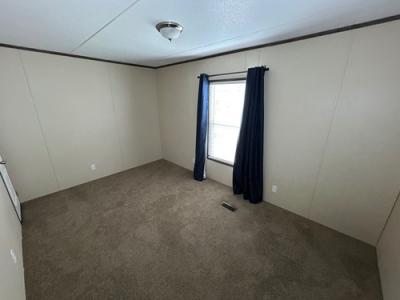 Photo 5 of 8 of home located at 511 Smith Ave Trlr 14 Pasadena, TX 77504