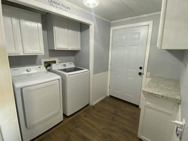 1978 Barrington Manufactured Home