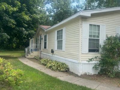 Mobile Home at 4041 Grange Hall Rd #105 Holly, MI 48442