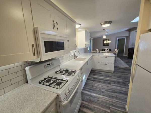 1988 Virginia Home Park Ave. Manufactured Home