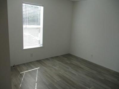 Photo 5 of 14 of home located at 7255 West 126th Street Apple Valley, MN 55124