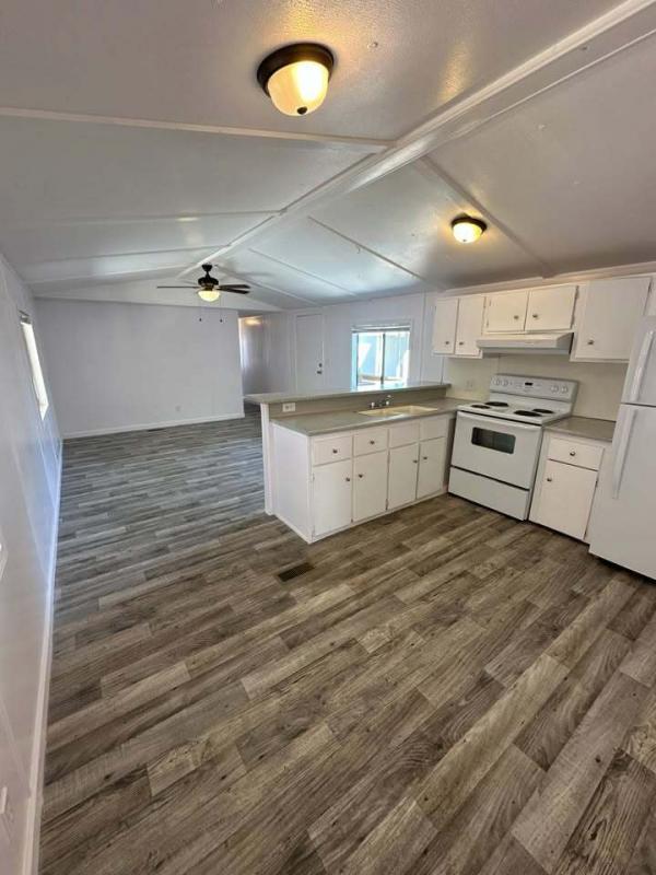 1999 Clayton Homes Inc Mobile Home For Sale