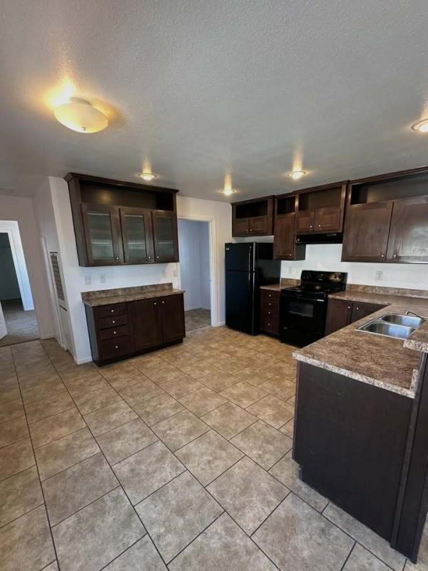 2016 Clayton Homes Inc Mobile Home For Sale