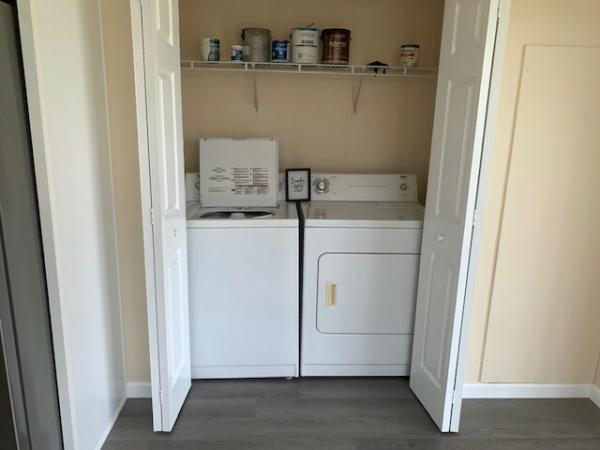 2002 Homes of Merit Mobile Home For Sale