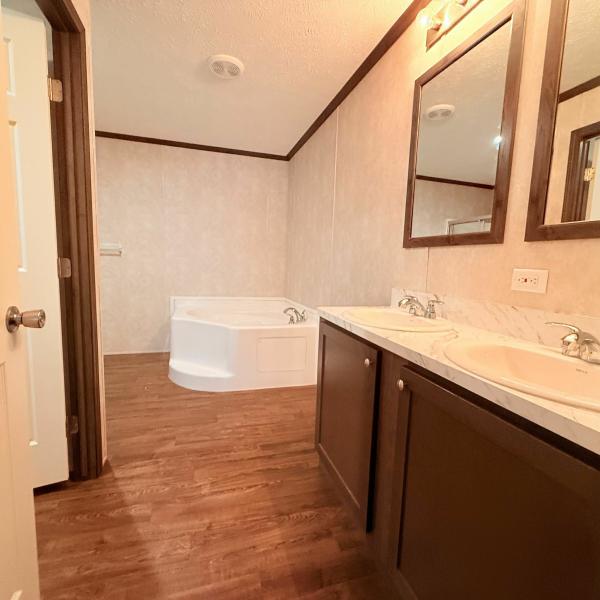 2022 Fairmont Mobile Home