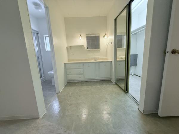 SKY Mobile Home