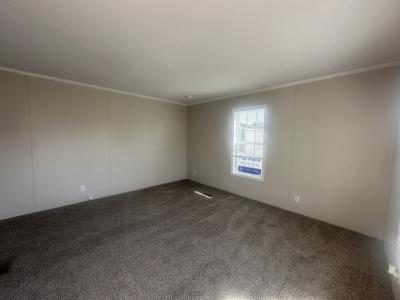 Photo 3 of 25 of home located at 38041 Chilver #374 Clinton Township, MI 48038