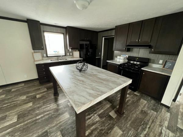 2022 Clayton Homes Inc Pulse Mobile Home