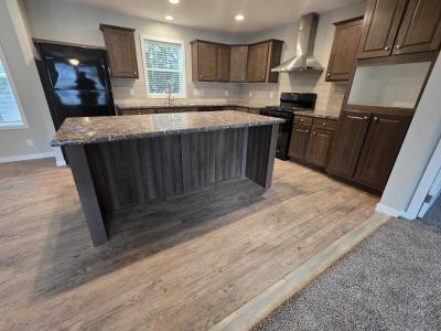 Photo 4 of 31 of home located at 4548 Spruce Court #473 Clarkston, MI 48348