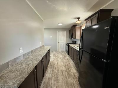 Photo 4 of 29 of home located at 11827 Cascade Circle #4 Romeo, MI 48065