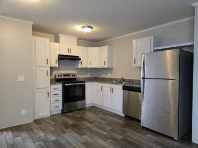 Mobile Home at 63 Eagle Dr Elsmere, KY 41018