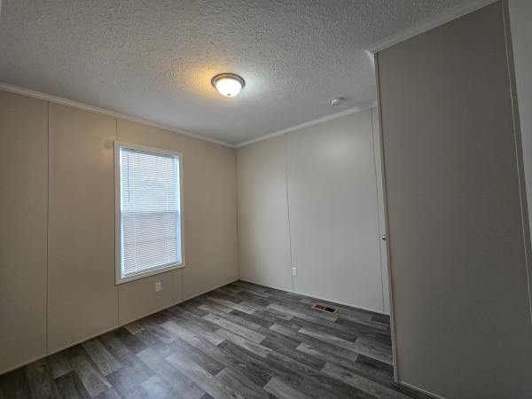 2022 RFN1664 9BFC1  Home