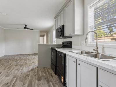 Photo 4 of 5 of home located at 3 Clay Drive Newport News, VA 23606