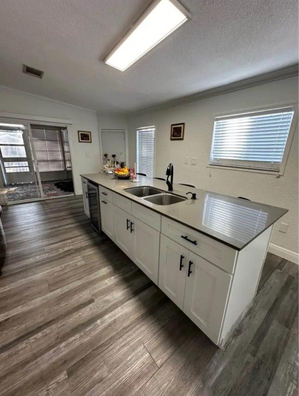 2006 LIFES Mobile Home