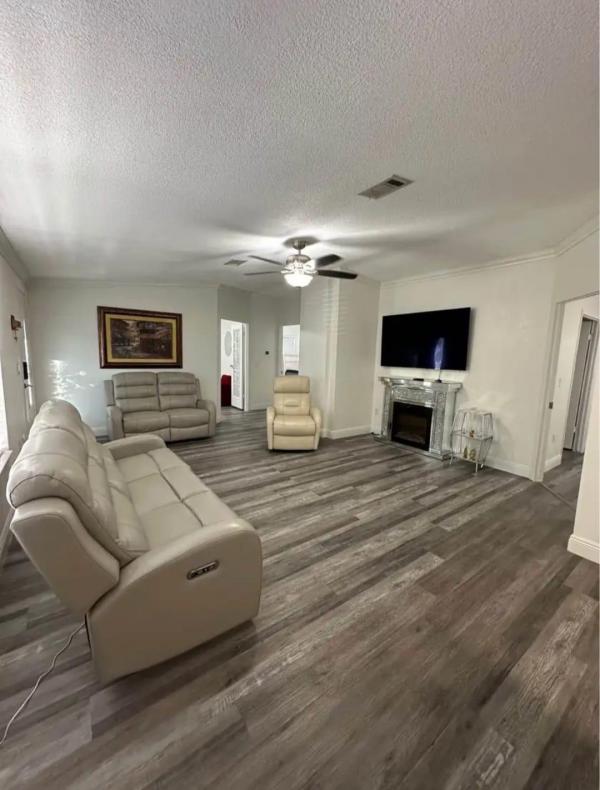 2006 LIFES Mobile Home