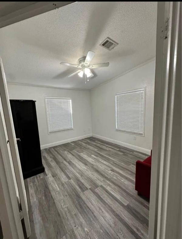 2006 LIFES Mobile Home