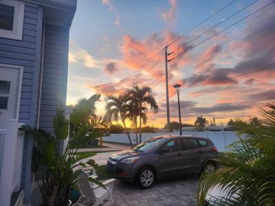 Mobile Home at 1000 Wiggins Pass Rd # L47 Naples, FL 34110