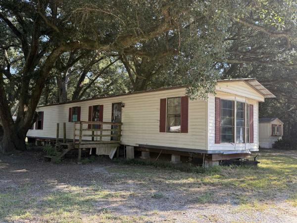 1986 Meadow Creek Briarcrest Mobile Home