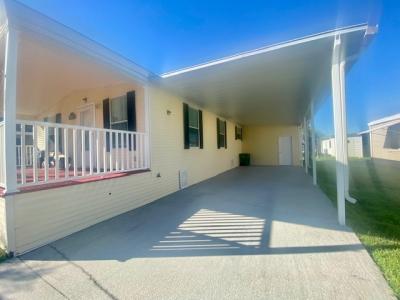 Photo 4 of 17 of home located at 251 S. Westwind Court Melbourne, FL 32934