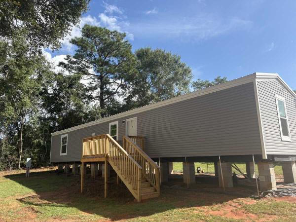 Photo 1 of 2 of home located at 9600 Jeff Hamilton Rd., Lot 29 Mobile, AL 36695